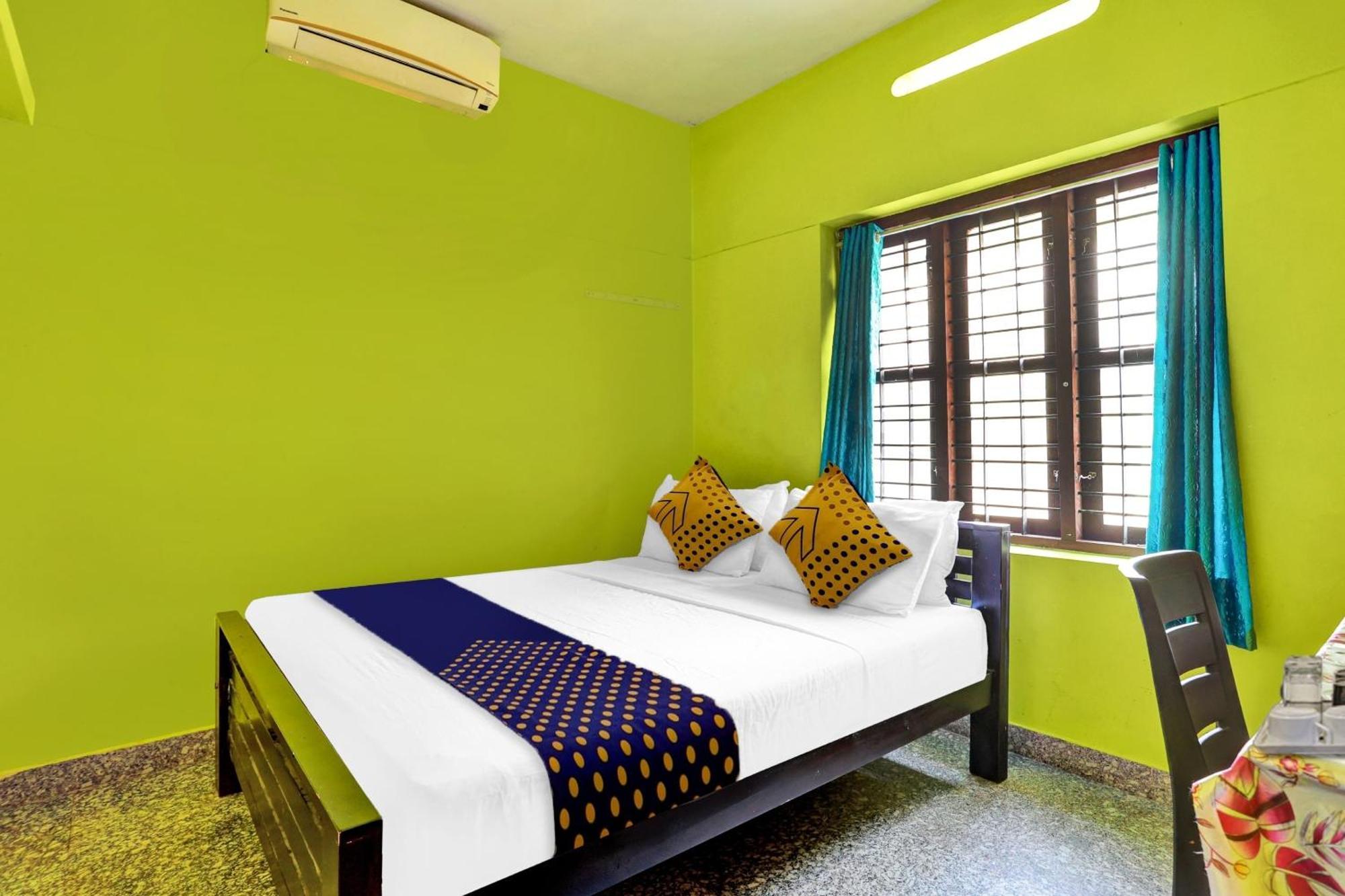 Hotel O Ashok Inn Kazhakuttam Kültér fotó