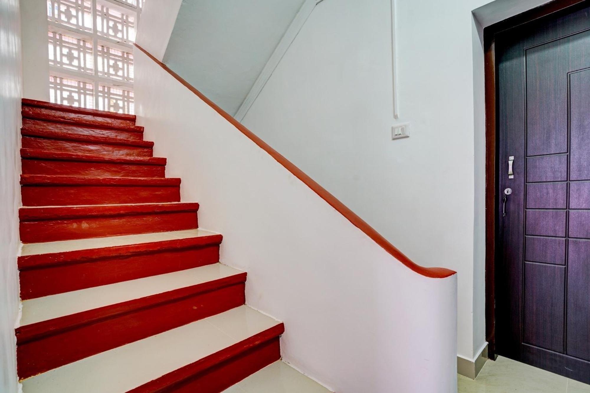 Hotel O Ashok Inn Kazhakuttam Kültér fotó