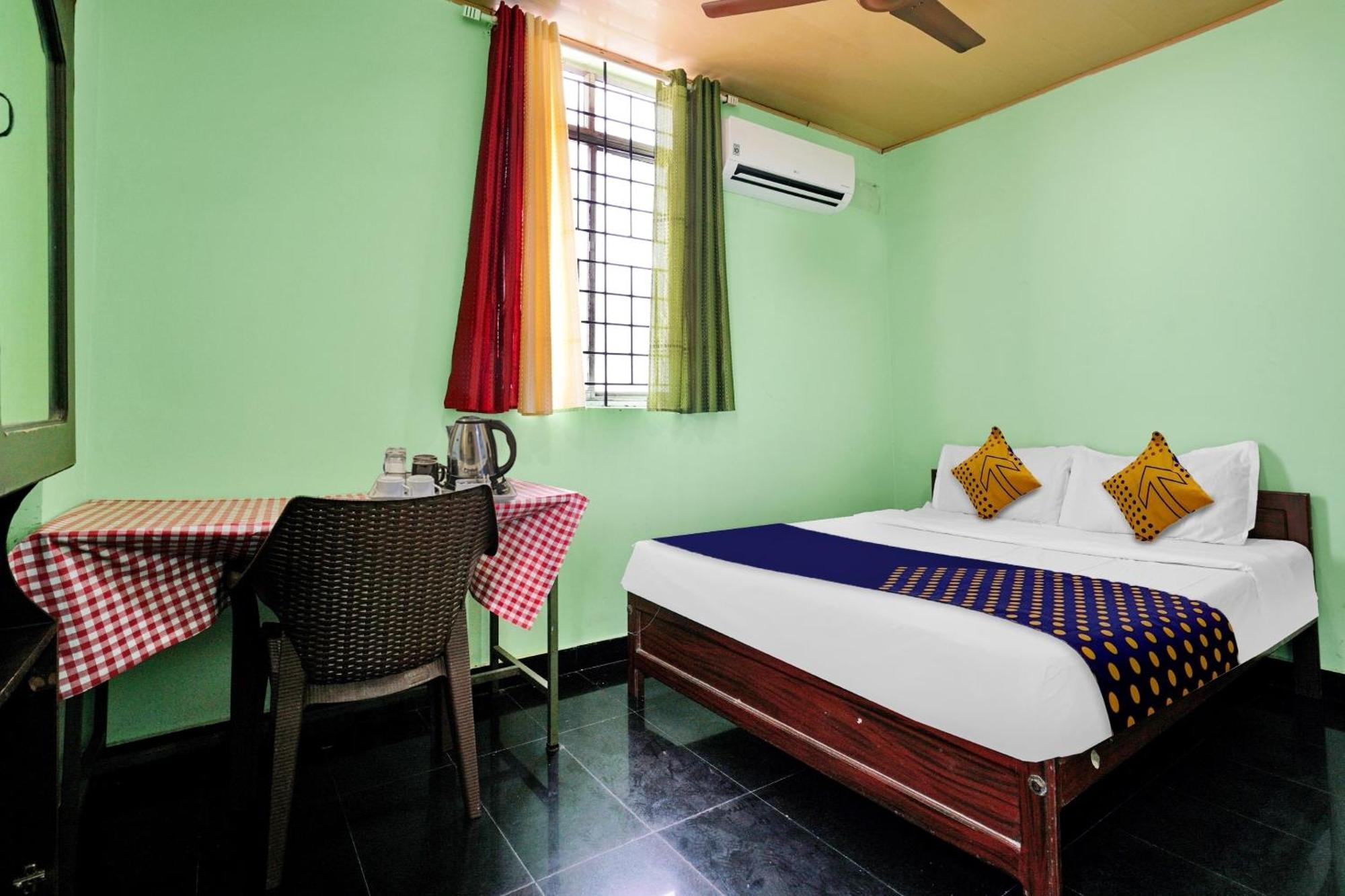 Hotel O Ashok Inn Kazhakuttam Kültér fotó