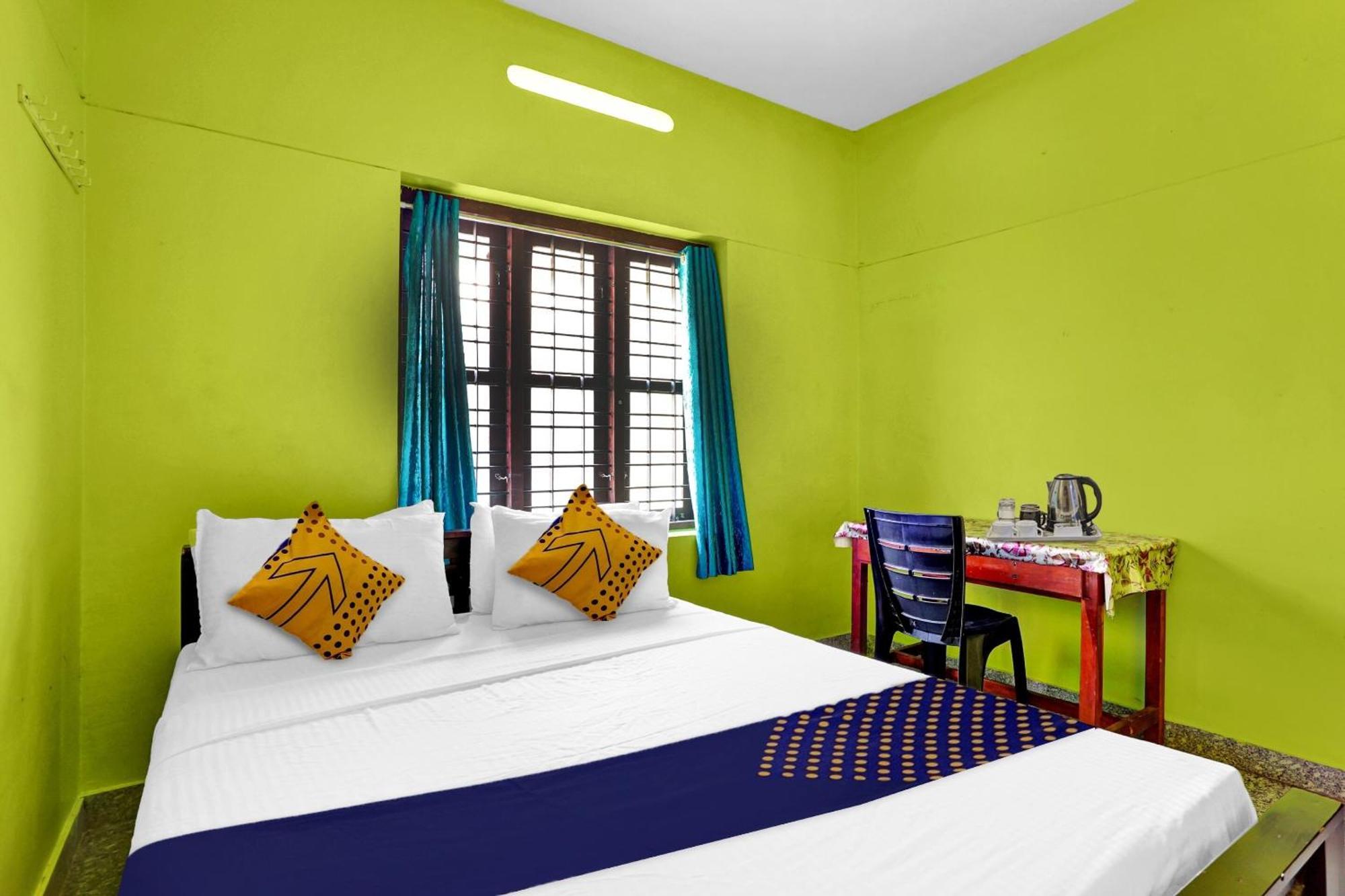 Hotel O Ashok Inn Kazhakuttam Kültér fotó