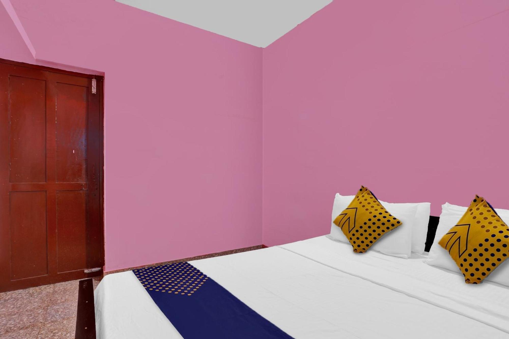 Hotel O Ashok Inn Kazhakuttam Kültér fotó