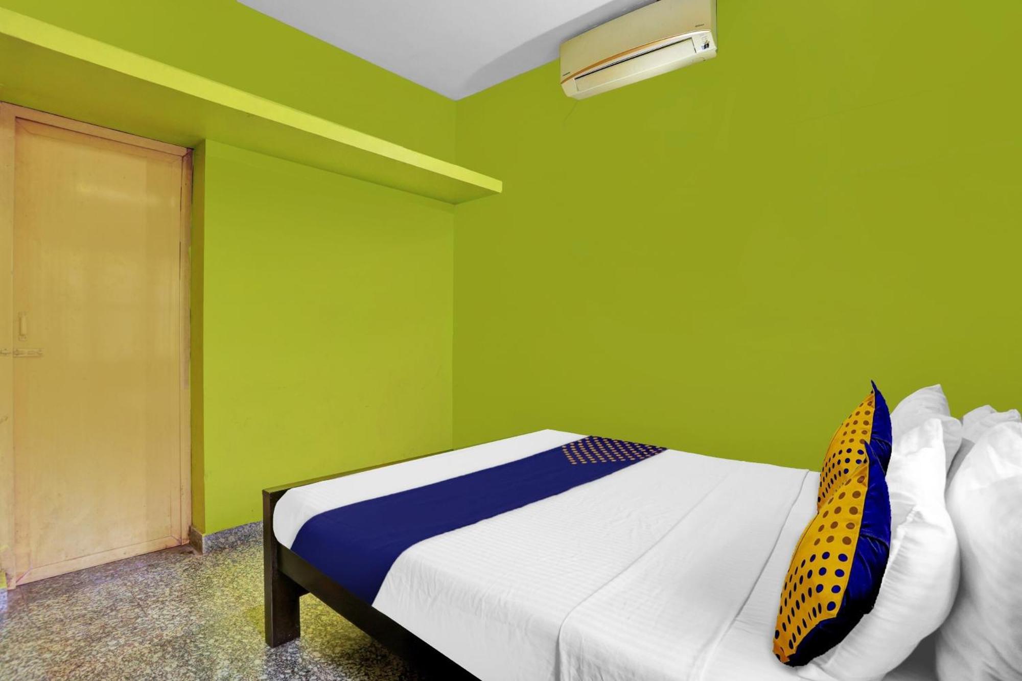 Hotel O Ashok Inn Kazhakuttam Kültér fotó